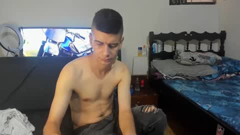 nicolas online show from December 20, 6:02 pm