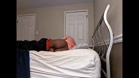 moneyboysaveg548 online show from March 5, 7:26 am