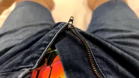 Me online show from February 5, 9:00 pm