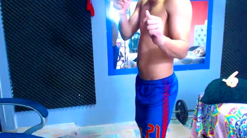 MorenoFullHot online show from December 21, 5:40 pm