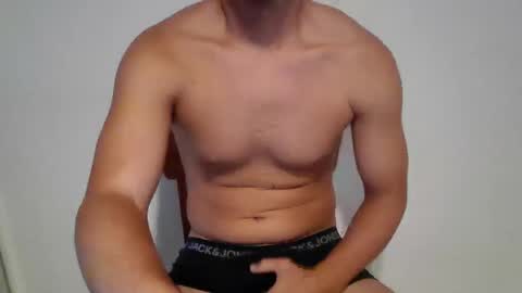 mortimer2080 online show from December 4, 11:28 am