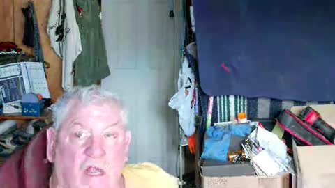 mr_canoe_licker_69 online show from March 7, 2:34 pm