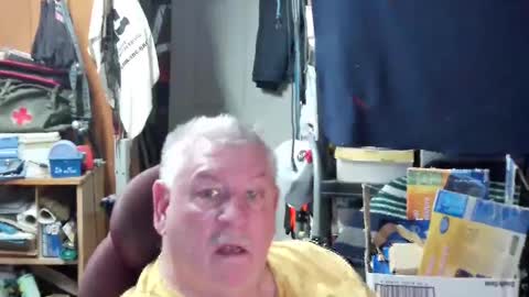 mr_canoe_licker_69 online show from February 3, 2:45 pm