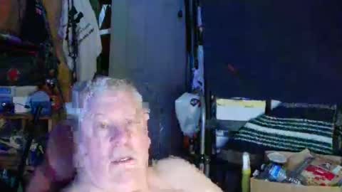 mr_canoe_licker_69 online show from January 25, 1:19 pm