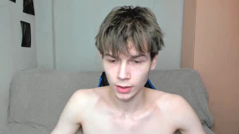 Makentoshi online show from December 10, 1:33 pm