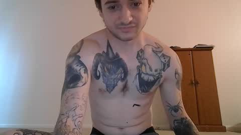Snapshot of mr_nightfall chatting on October 22, 8:23 pm mr_nightfall online show from October 22, 8:23 pm