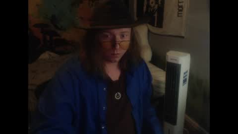 mr_strawberry online show from April 29, 8:19 am