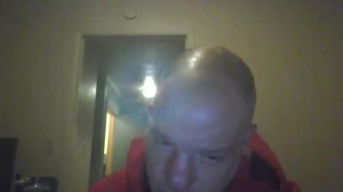 Snapshot of mrchris2021 chatting on October 23, 12:25 am mrchris2021 online show from October 23, 12:25 am