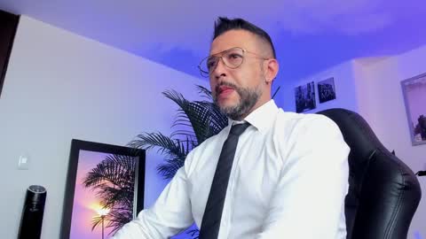 MrFrank. online show from December 27, 12:01 pm