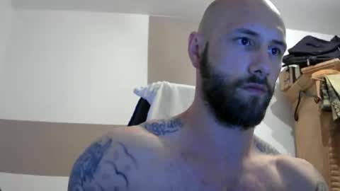 mrga591904 online show from May 19, 5:46 am