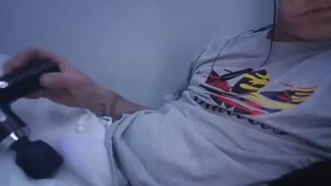 mrj1979 online show from December 6, 10:16 am