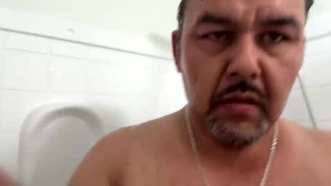 Snapshot of mrmex87 chatting on October 25, 11:17 pm mrmex87 online show from October 25, 11:17 pm