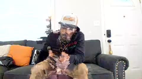 mromg007 online show from May 13, 1:52 pm