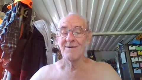 Chuck online show from July 16, 4:25 pm