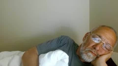 mrtease5 online show from May 2, 7:49 pm