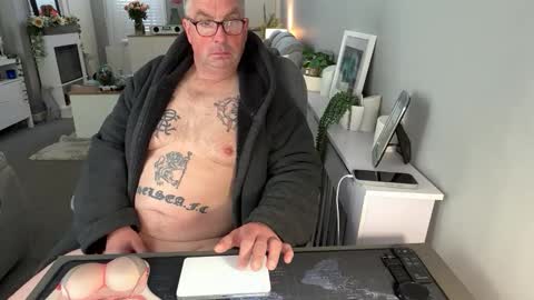 mtb1697 online show from April 18, 8:49 am