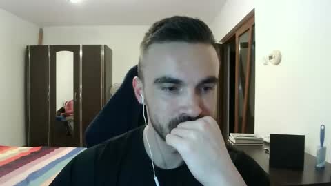 Victor online show from November 18, 5:27 pm