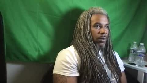 Mufasa520 online show from April 24, 9:39 pm