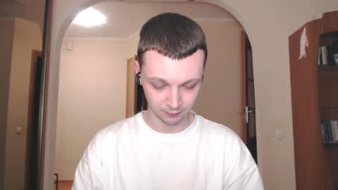 Erik online show from February 2, 10:49 pm