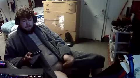 munchieee online show from December 17, 7:37 pm