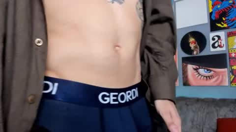 murdok  online show from November 19, 3:39 am