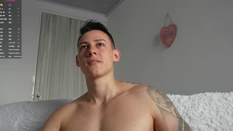 muscle_king_cum online show from March 10, 3:18 pm