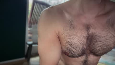 Snapshot of musclehair3 chatting on October 23, 11:35 am musclehair3 online show from October 23, 11:35 am