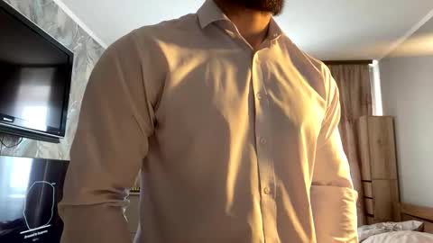 muscularjuggler online show from February 10, 4:28 am