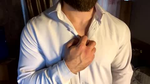 muscularjuggler online show from April 8, 1:39 am