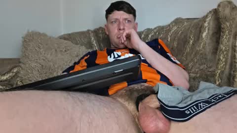 Muzzy online show from February 21, 11:06 pm