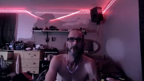 mykedong online show from October 19, 7:00 am