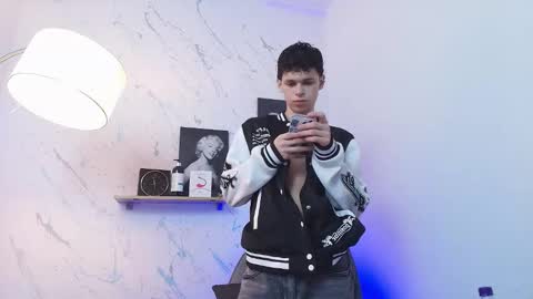 Mykel   online show from November 29, 4:42 pm