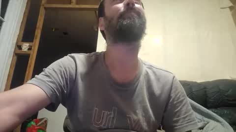 myleshodges online show from April 18, 12:17 pm