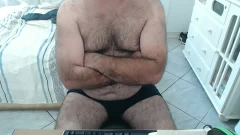 mysterbearmg online show from March 1, 8:08 pm