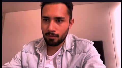 Hi Im Axel online show from January 16, 8:55 pm