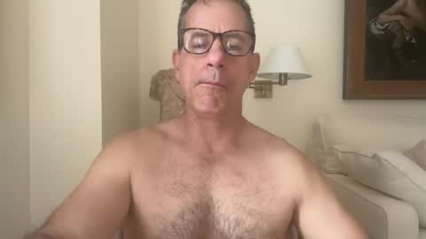 nakedsuperman1234 online show from June 19, 12:32 pm