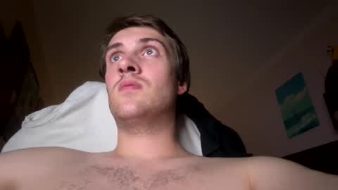 Snapshot of naomi905355 chatting on October 30, 4:30 pm naomi905355 online show from October 30, 4:30 pm