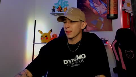 Snapshot of naranjo_seb chatting on January 17, 8:02 am sebastian online show from January 17, 8:02 am