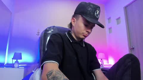 Nascary Fox online show from April 19, 6:10 pm