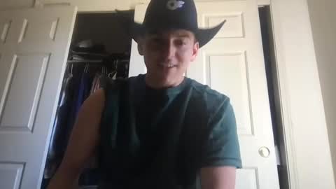 natetheexplorer online show from July 10, 9:38 pm