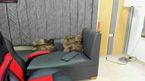 nathan_shimmer online show from January 9, 10:04 pm