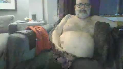 naturistmale45 online show from November 15, 11:40 pm