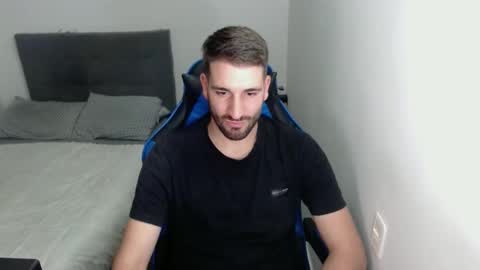 Nico online show from February 7, 8:20 pm