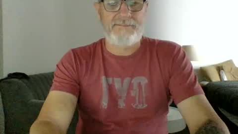 neckdown12 online show from February 27, 8:41 pm