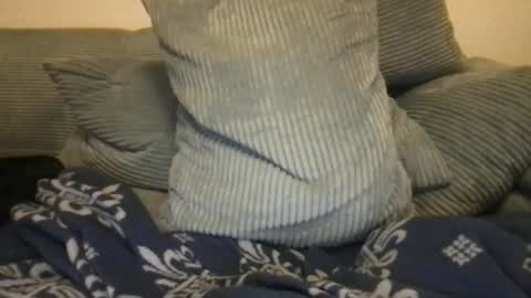 Max online show from February 21, 7:48 pm