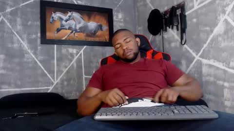 negritomeloso_k18 online show from February 23, 12:40 pm