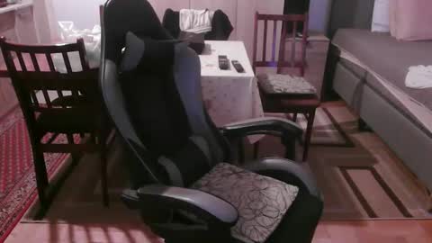 Snapshot of neno89654 chatting on September 25, 2:21 am neno89654 online show from September 25, 2:21 am