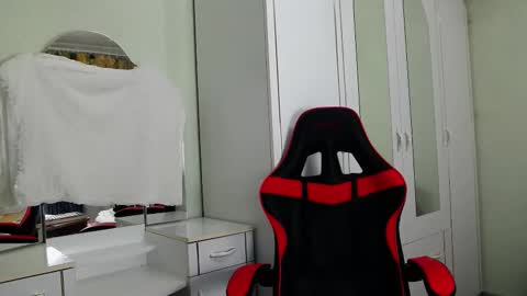 better ask   online show from October 3, 4:56 pm