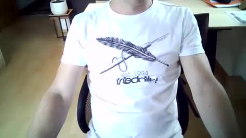 neo23704 online show from June 7, 4:47 pm