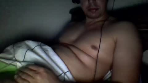 Snapshot of neo305 chatting on October 5, 6:39 am Neo online show from October 5, 6:39 am